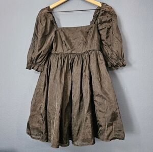 Forever 21 • Babydoll Puffy Sleeve Dress